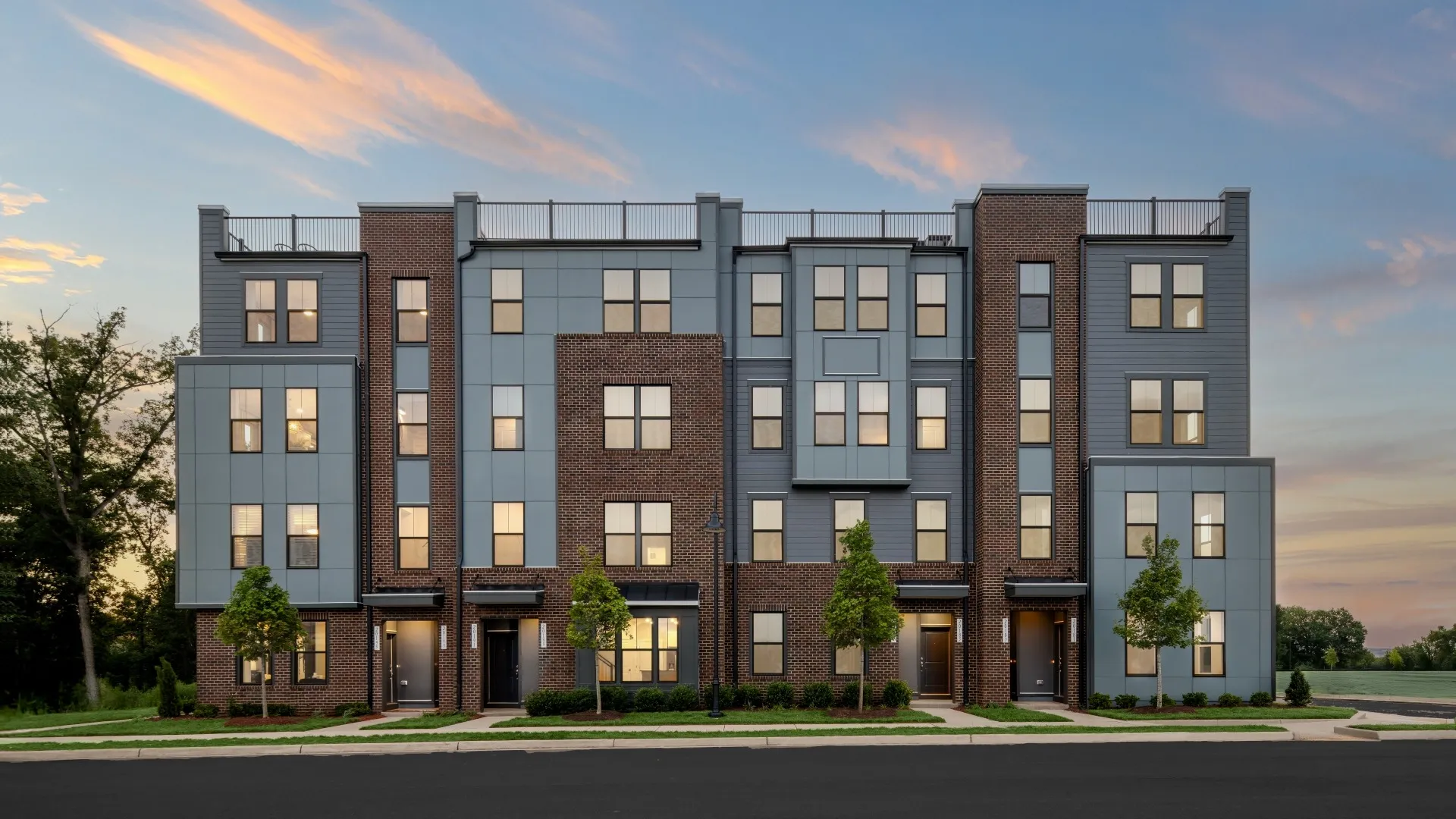 Uptown at One Loudoun