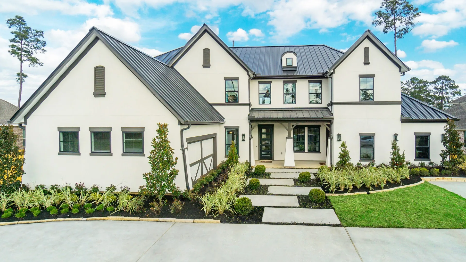Grand Magnolia