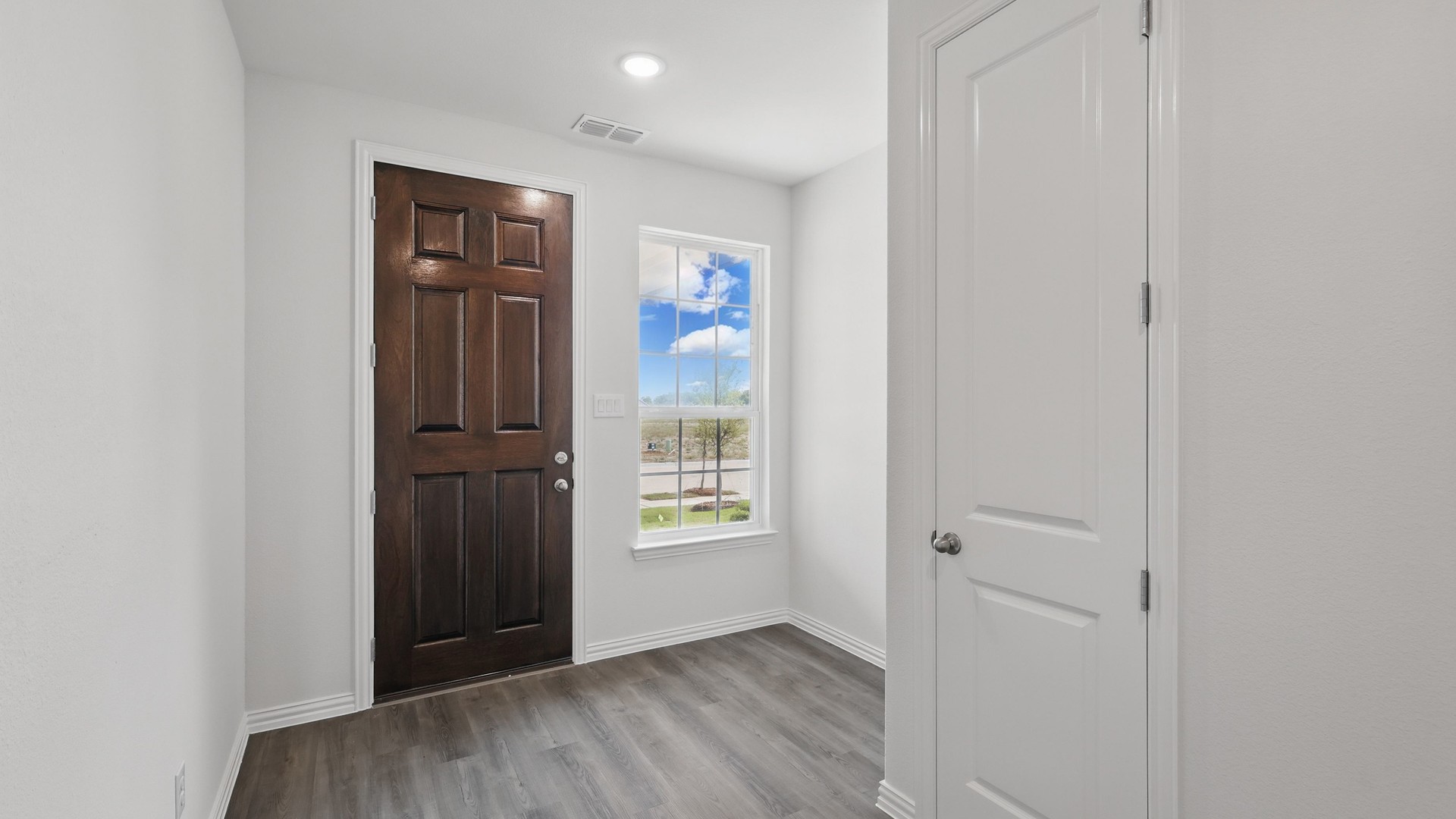 Benchmark at 1340 Lollipop Lane, Sherman, Texas: photo 3