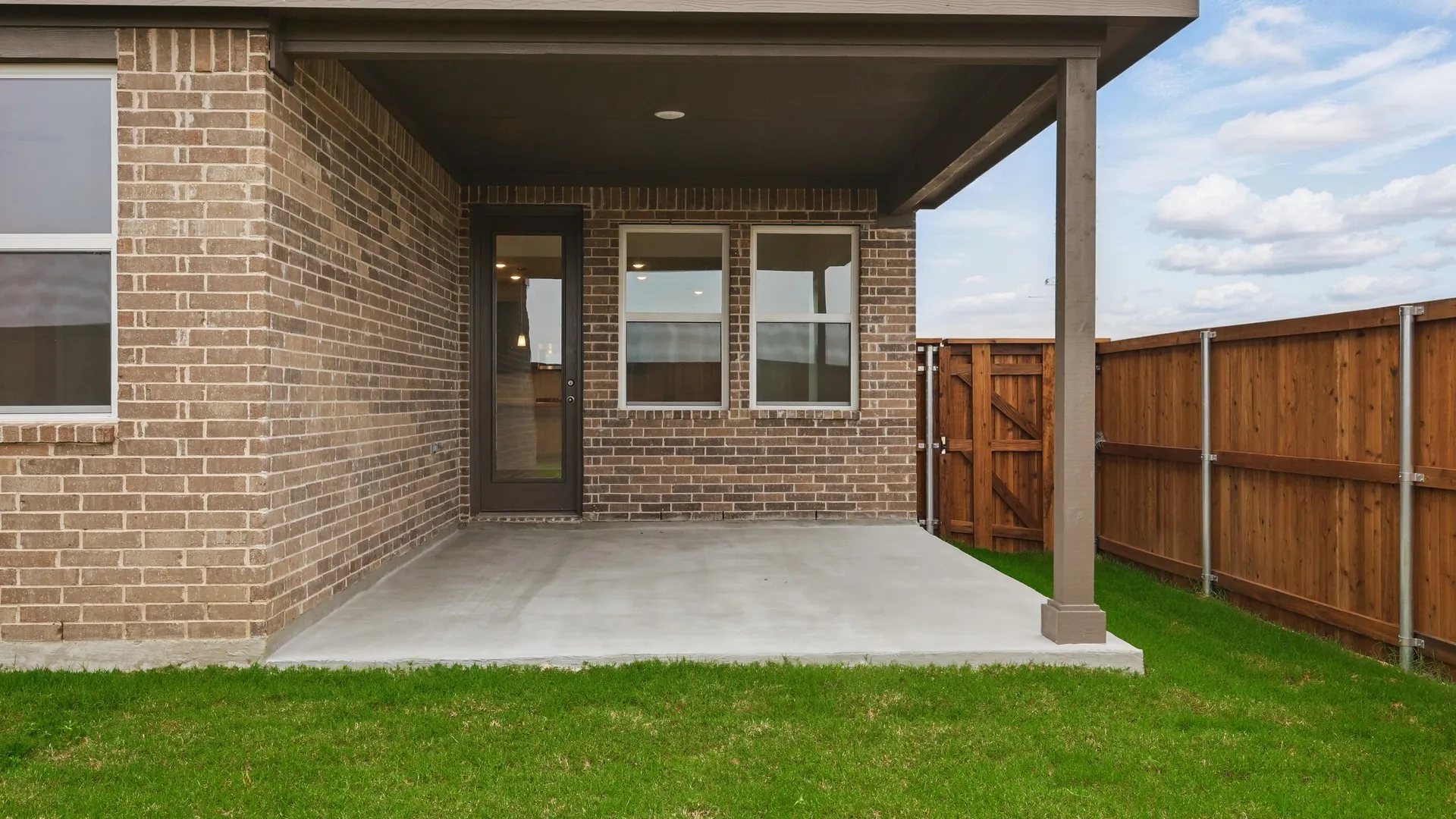 Wayfinder at 1346 Lollipop Lane, Sherman, Texas: photo 2