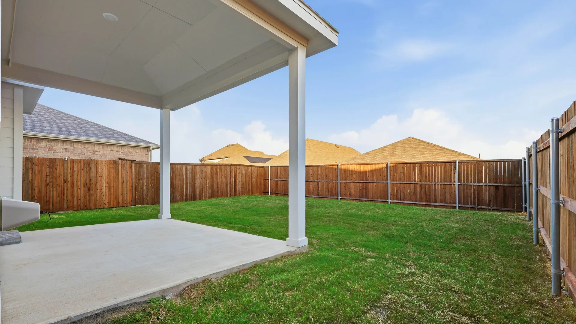 Latitude at 1568 Forge Pond Lane, Forney, Texas: photo 3