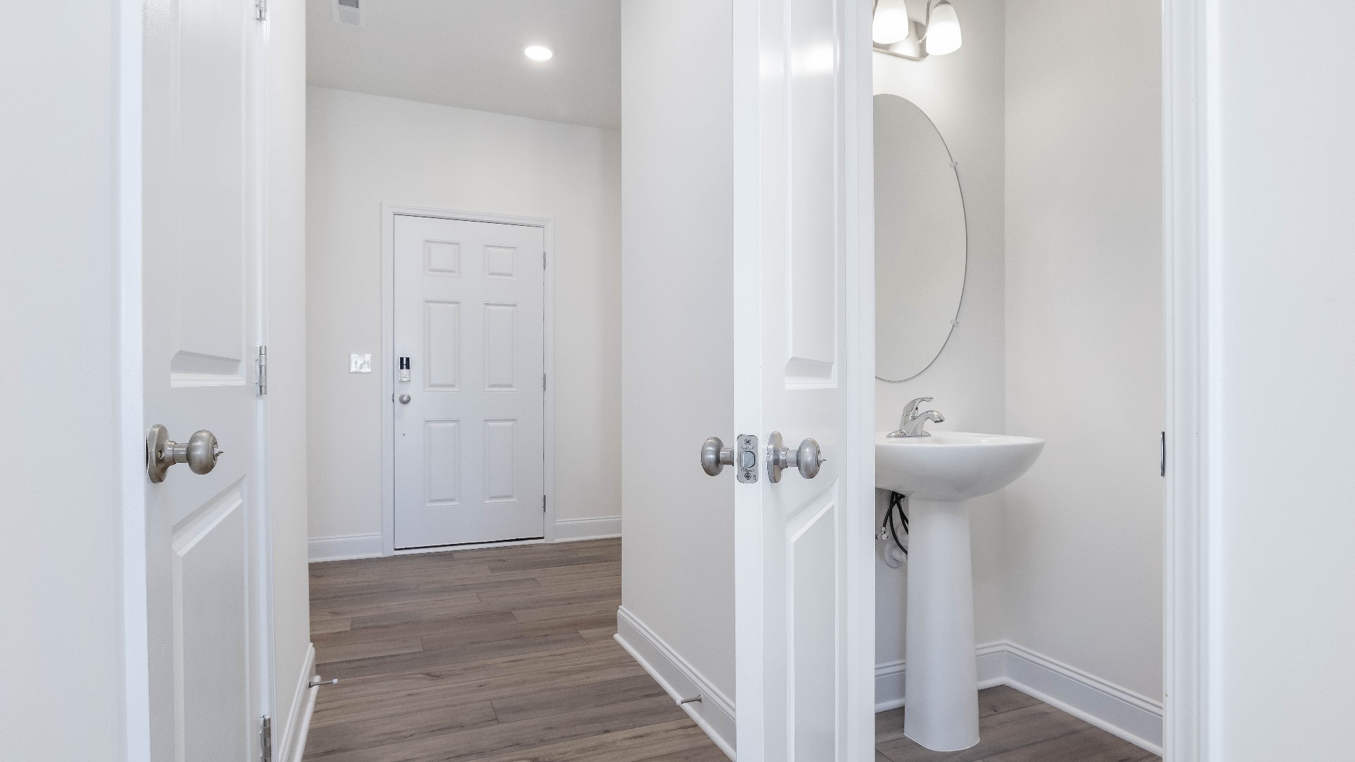 659 Sefton Park Drive | Sidney Creek Townhomes | DRB Homes.