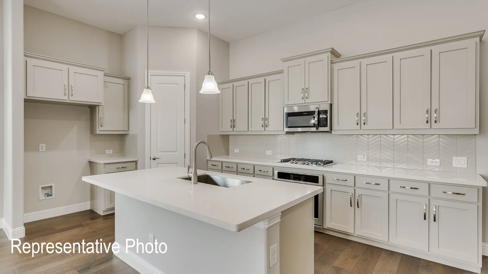 Augusta at 1804 Tree House Trail, Mesquite, Texas: photo 2