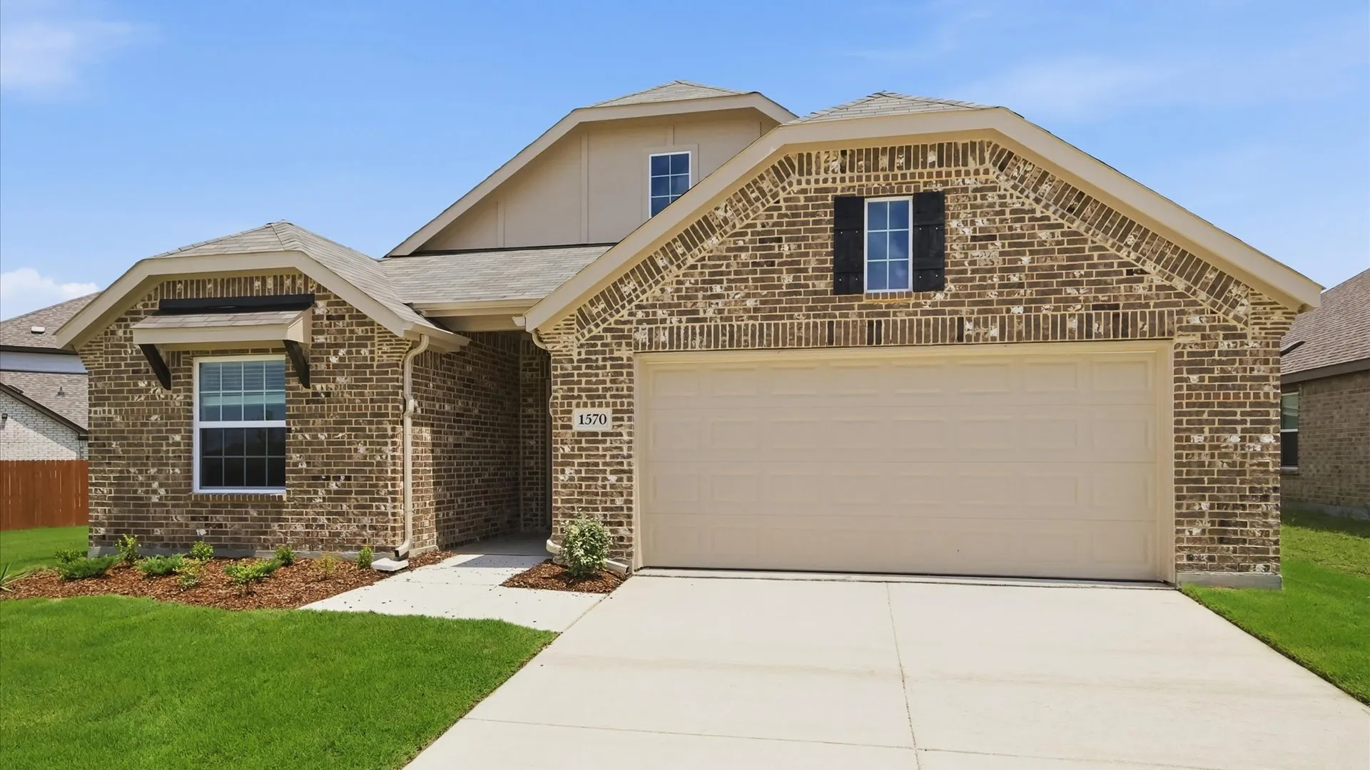Paramount at 1570 Gentle Night Drive, Forney, Texas: photo 2