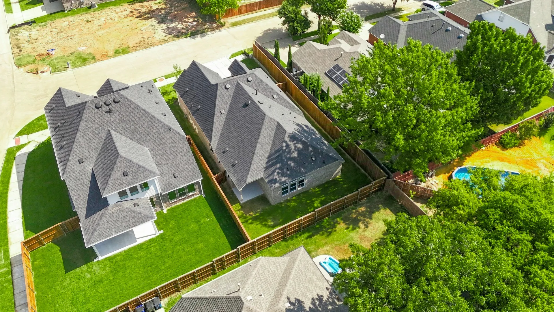 Oleander at 2904 Alcove Lane, Corinth, Texas