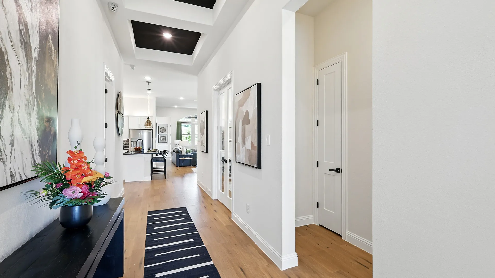 Juniper at 4663 Plumpjack Drive, Arlington, Texas: photo 2