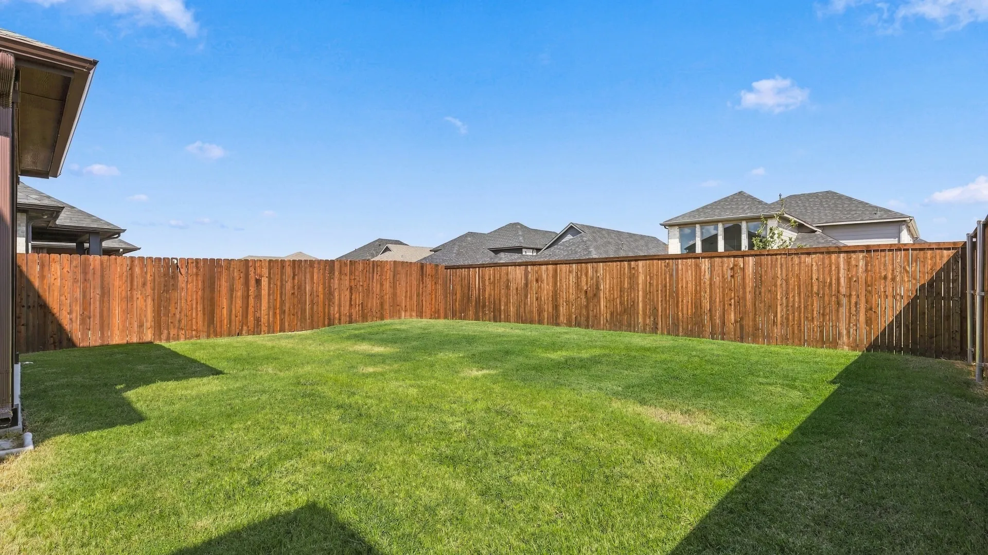 Latitude at 5301 Millbrook Drive, McKinney, Texas: photo 3